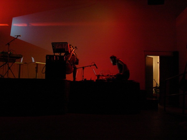Photo taken by Michael Karman at the Electrogals 2008 festival.